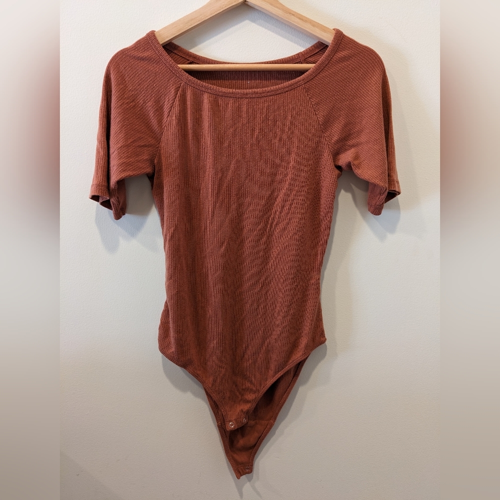Everlane Ribbed Bodysuit